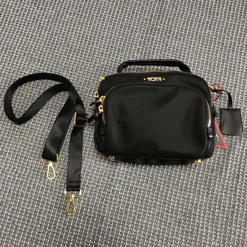 🆕Tumi Voyageur Troy Black Crossbody